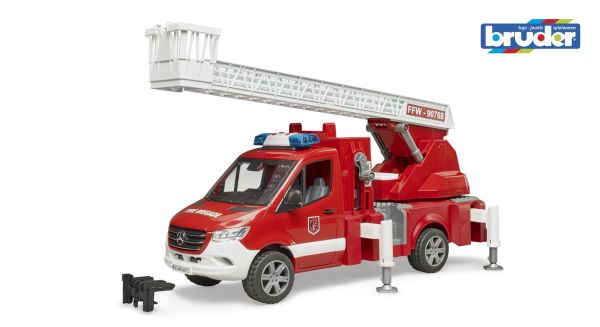 Bruder 02673 MB Sprinter Feuerwehr mit Drehleiter, Pumpe und L+S Modul